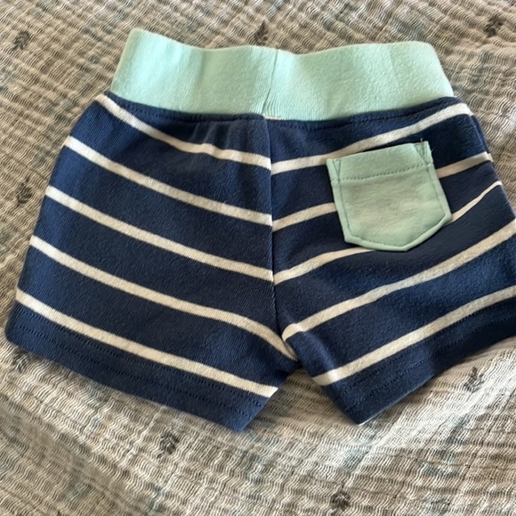 (NB) Carter’s newborn bundle- NWOT - Picture 2 of 4